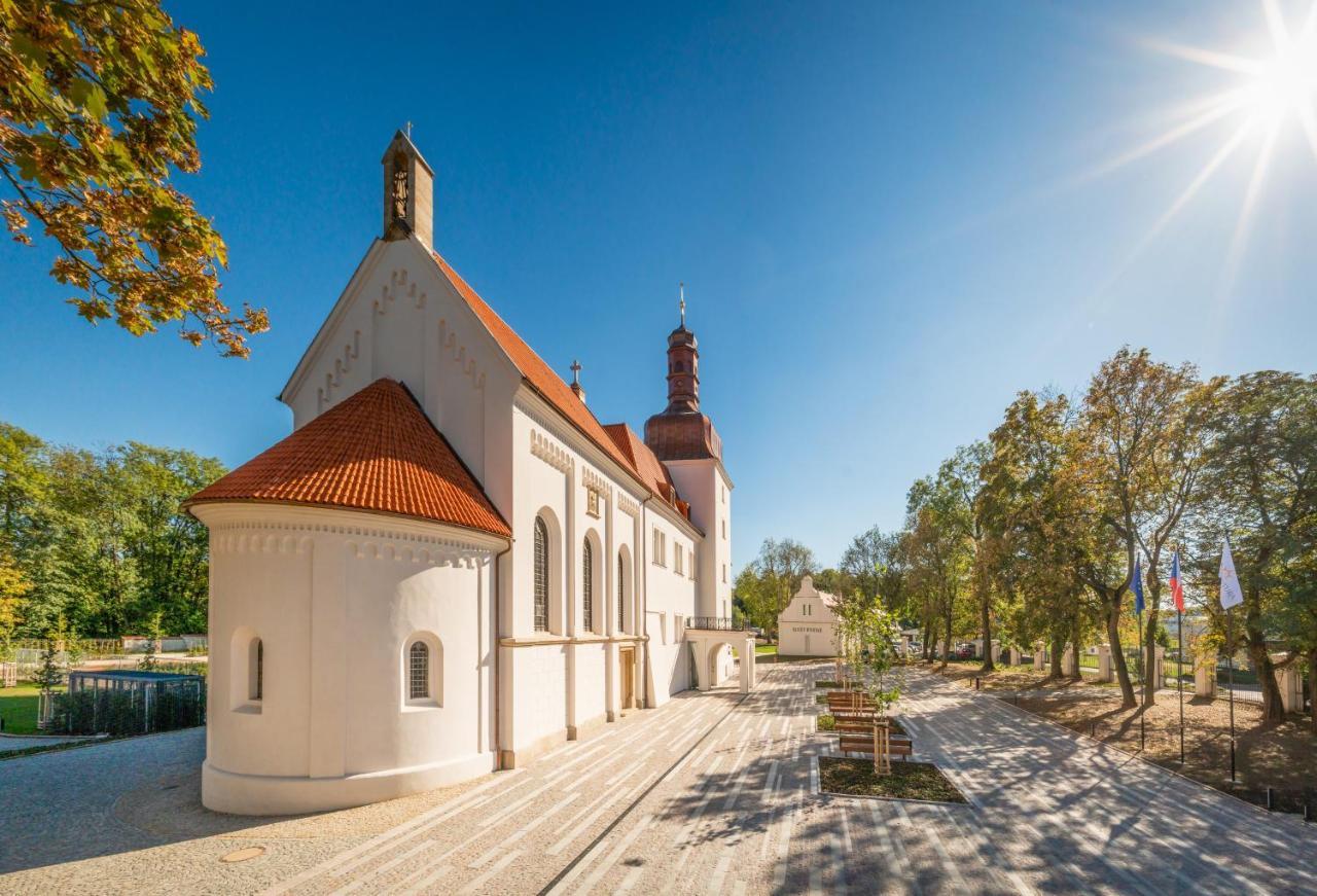 Chateau Clara Futura Dolni Brezany Dış mekan fotoğraf