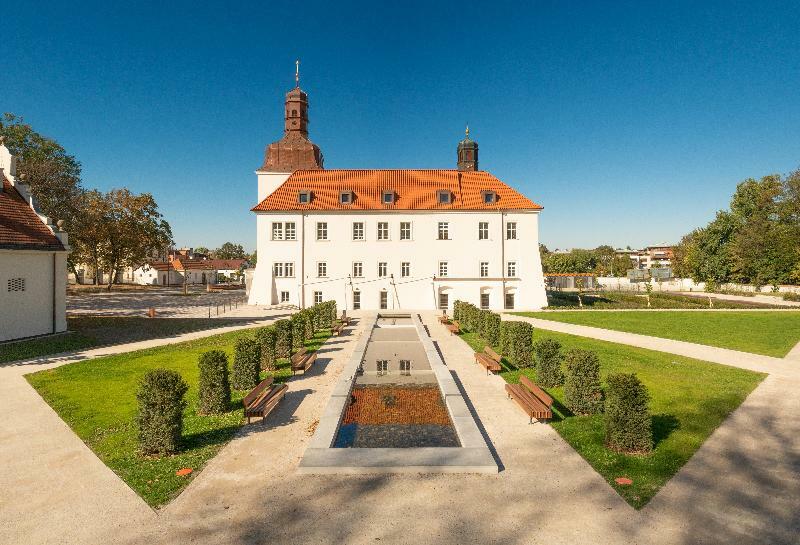 Chateau Clara Futura Dolni Brezany Dış mekan fotoğraf